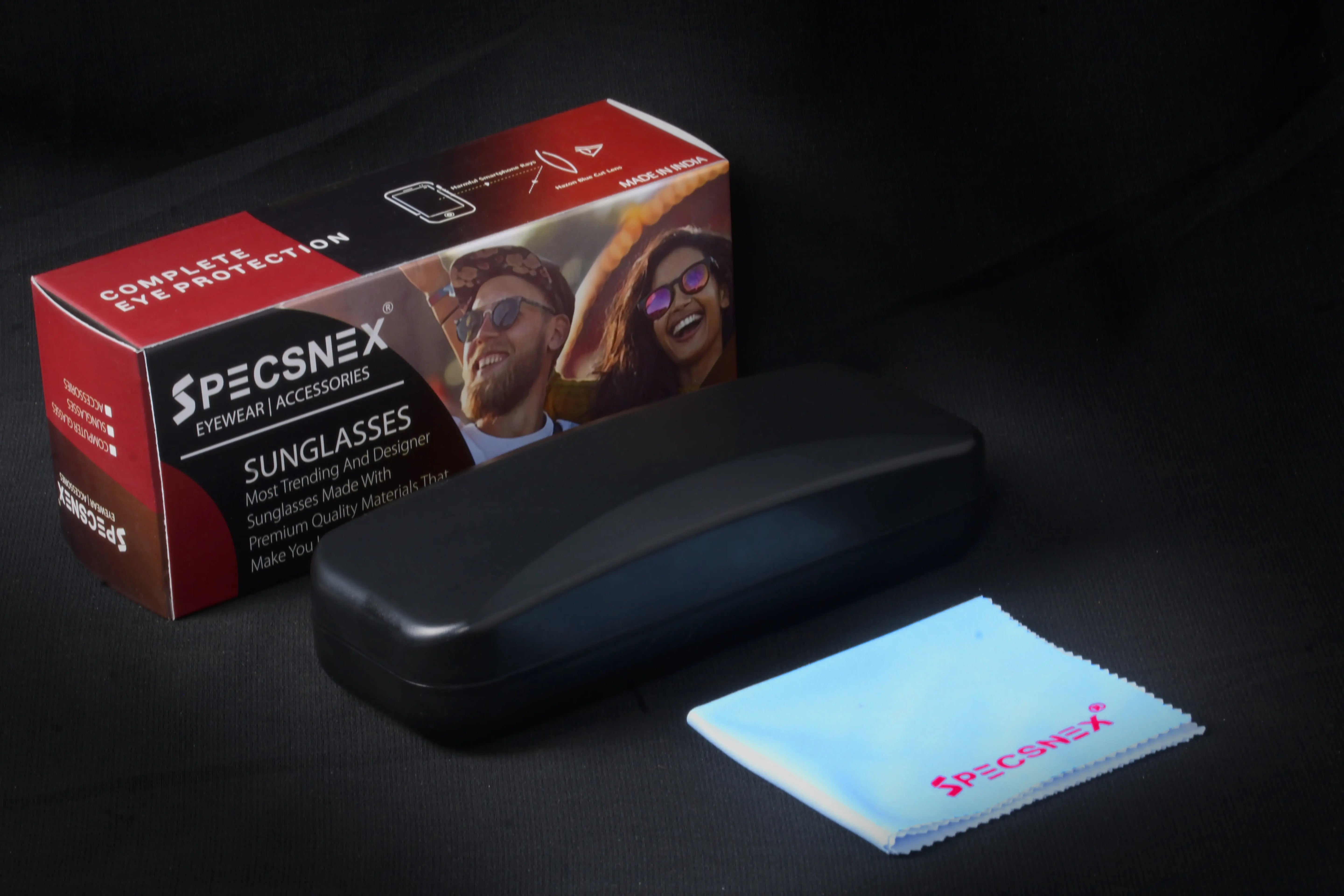 Specsnex Rubber Coated Velvet Touch Polarized Square Designer Sunglasses UV400