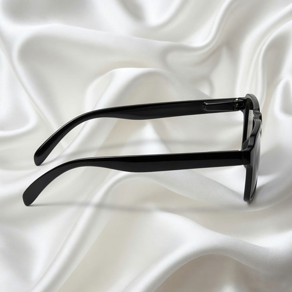Specsnex x VINTO | Full Black Rubber Coated Rectangle TR90 Frame With 100% UV Protected Lenses