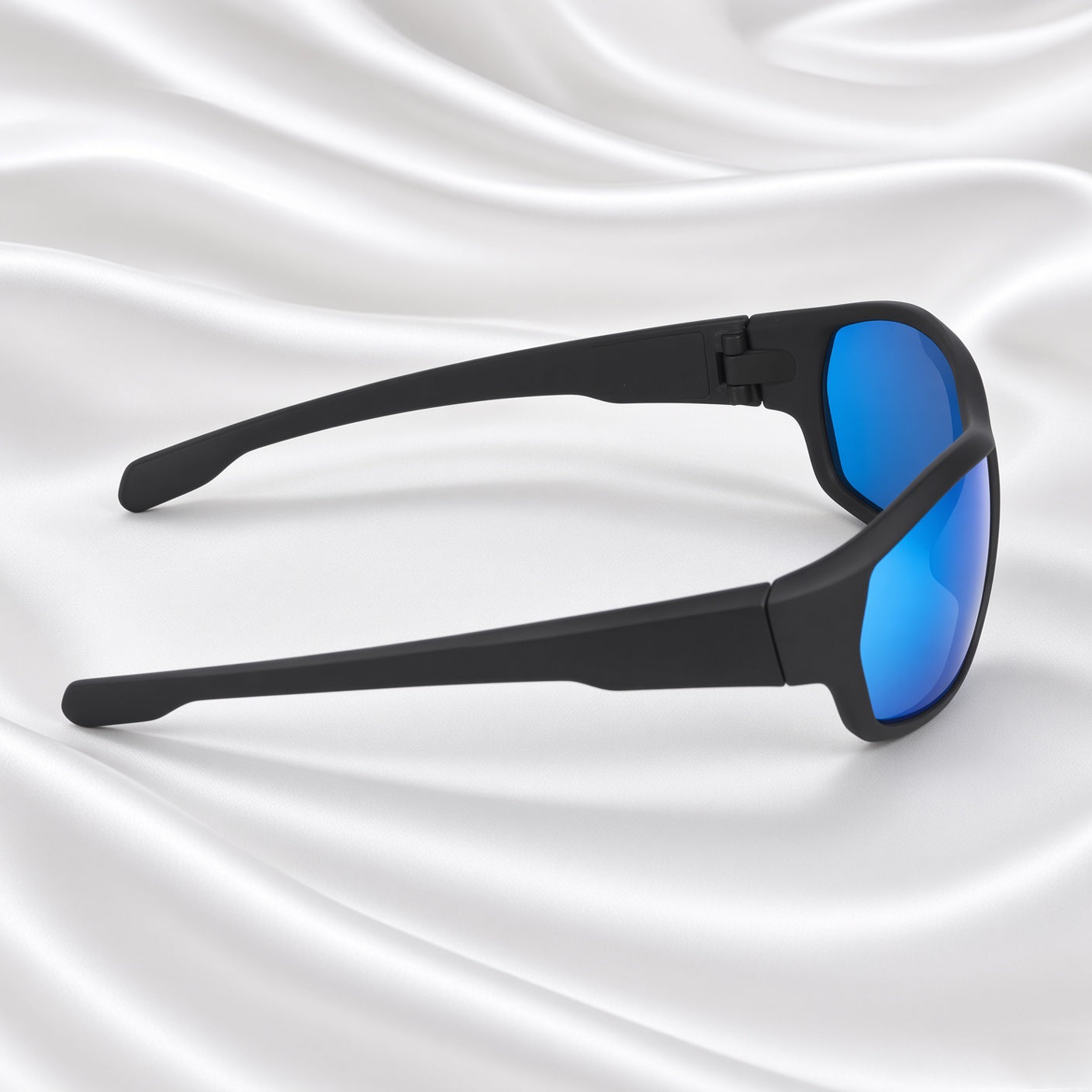 Specsnex x CHASING | Wrap Around Sports Sunglasses | Black Rubber Coated TR90 Frame | Blue Mirror 100% UV Lenses